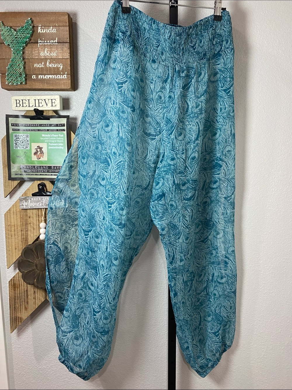 Soft Surroundings Teal Peacock-Print Harem pant side slits to hip w18 rise16 L30